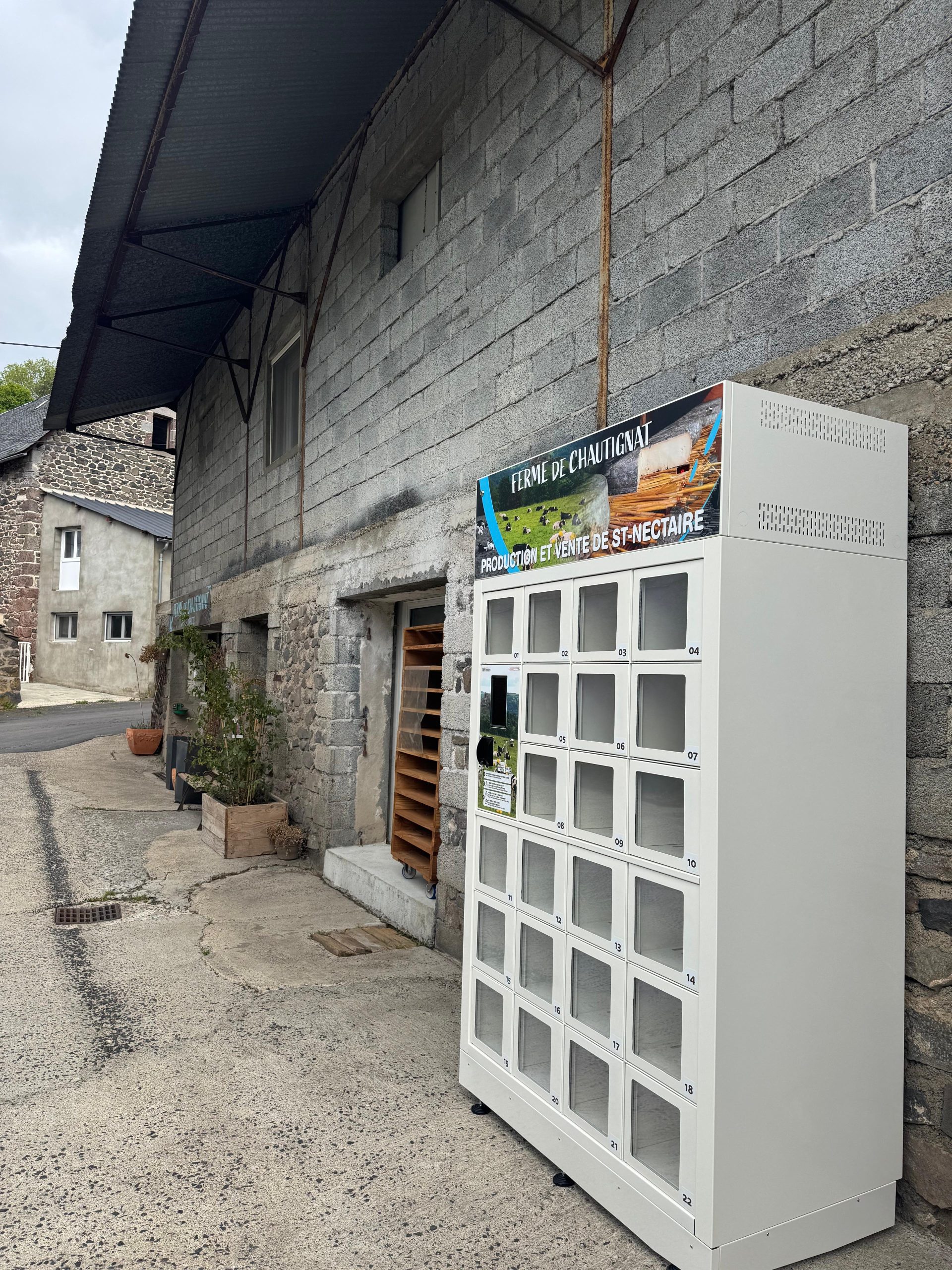 Casier réfrigéré du GAEC de Chautignat à Murol